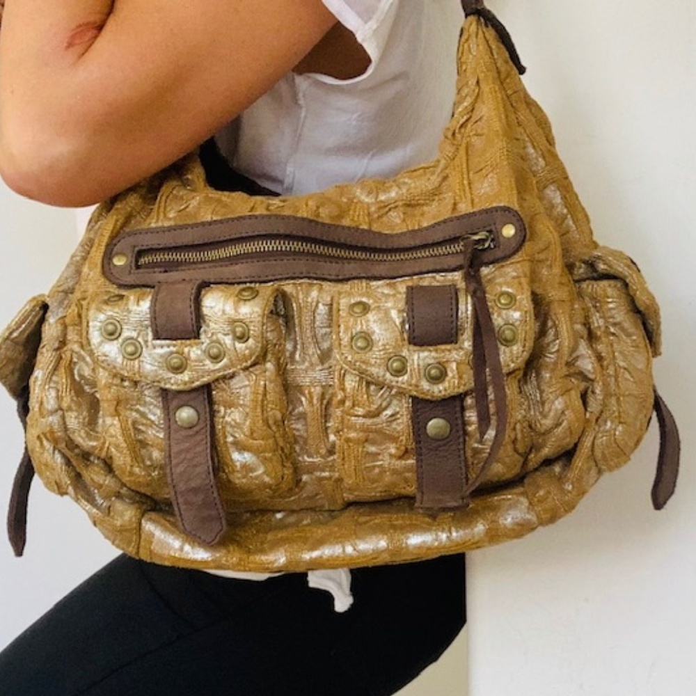 STEVE MADDEN SHOULDER BAG